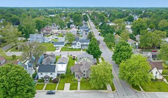 804 S Jackson St, Auburn, IN 46706