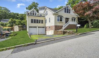 4 Oneida Ave, Atlantic Highlands, NJ 07716
