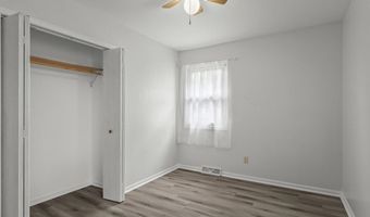 118 W Hawley St, Amboy, IL 61310