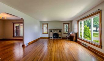 1060 Broad St, Ashland, OH 44805