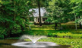 85 Maple Ave, Atkinson, NH 03811