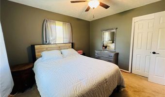 4686 Knickerbocker Cir, Ashtabula, OH 44004