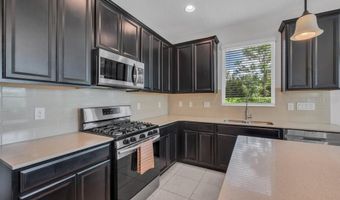 6380 CAMINO Dr, Apollo Beach, FL 33572