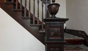 503 Mcnatt Ave, Aurora, MO 65605