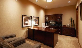 4114 Cochrane Pkwy, Ames, IA 50014
