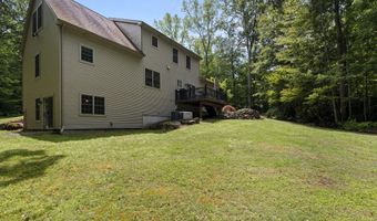 28 Hoop Pole Hill Rd, Chester, CT 06412