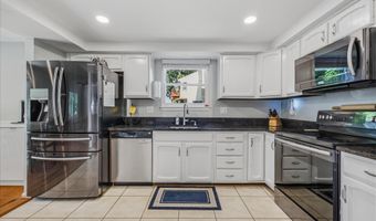 944 AQUA Ct, Annapolis, MD 21409