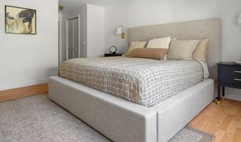 112 Pine Glen Dr C-2, East Greenwich, RI 02818