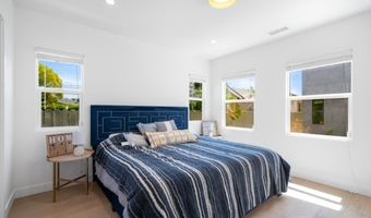 2672 Newell, Los Angeles, CA 90039