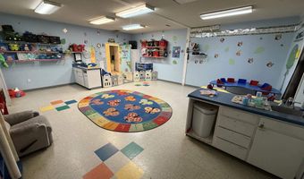 906 Cooley St, Albertville, AL 35950