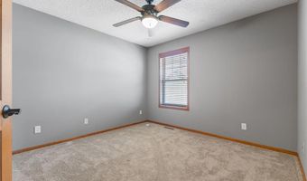 15576 Early Bird Cir 1504, Apple Valley, MN 55124