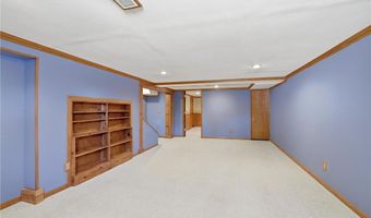 819 9th Ave, Anoka, MN 55303
