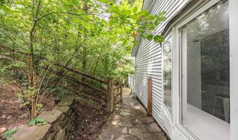 1588 Moon Valley Ln, Anderson Twp., OH 45230