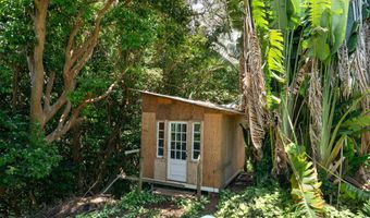 2115 Kaupakalua Rd, Haiku, HI 96708