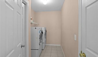 18 Quail Ridge Rd, Cranston, RI 02921