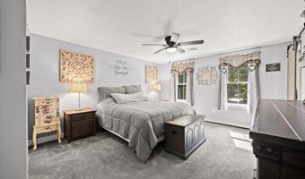 14 Cliff Rd, Bellingham, MA 02019