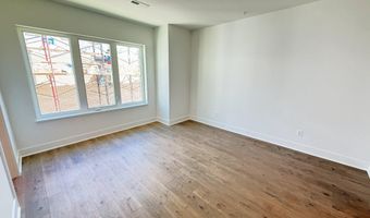 33 LOWER SERVICE Ct NW, Washington, DC 20001