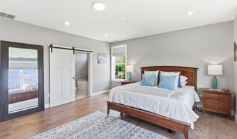 20 Pinnacle Ln, Bow, NH 03304