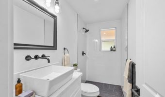 2055 Kanoe St A, Kihei, HI 96753