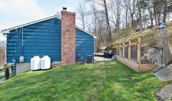 55 Rugby Rd, Shelton, CT 06484