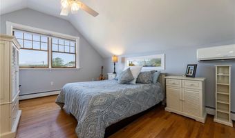 170 W Beach Rd, Charlestown, RI 02813