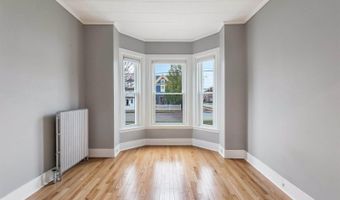 32 Webster Ave, Bangor, ME 04401