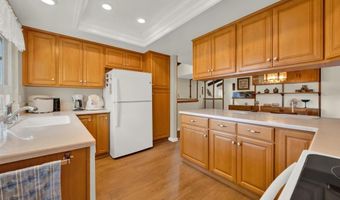 6050 Henderson Dr 16, La Mesa, CA 91942