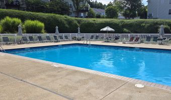 1004 Pinnacle Way 1004, Danbury, CT 06811