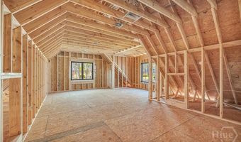 465 Stone Creek Dr, Hull, GA 30646