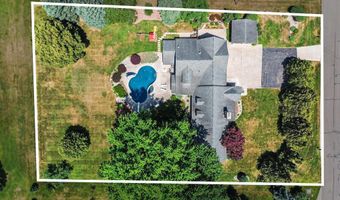 115 Golfside Dr, Alma, MI 48801