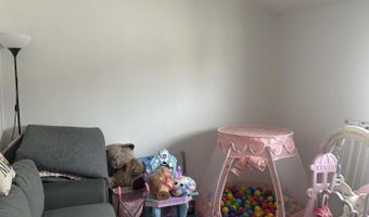 385 Brookfield Ave, Staten Island, NY 10308