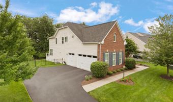 41595 REVIVAL Dr, Ashburn, VA 20148