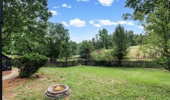 5077 Newpark Dr NW, Acworth, GA 30101