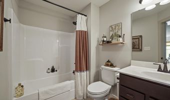 1566 Mills St, Alcoa, TN 37701