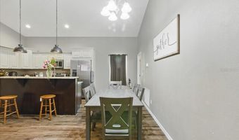 1180 HOUGH St, Bell, FL 32619