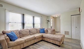 73 Barnegat Blvd S, Barnegat, NJ 08005