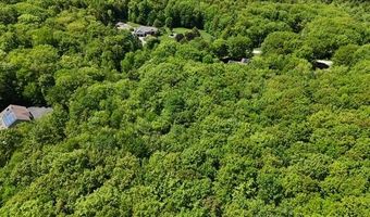 87 Par Four Dr, Auburn, ME 04210