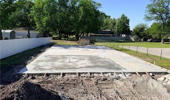 110 E South St, Arma, KS 66712
