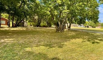 607 Wallace St NW, Ardmore, OK 73401