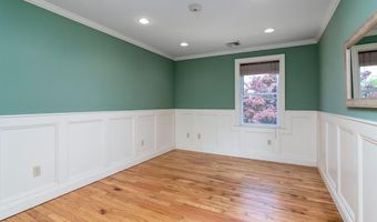 855 Aquidneck Ave 2, Middletown, RI 02842