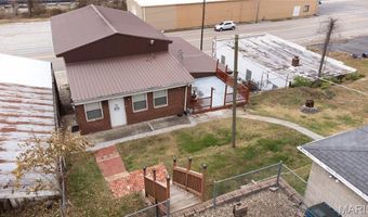 2248 E Broadway, Alton, IL 62002