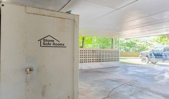 621 S Broadway Ave, Ada, OK 74820