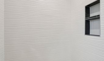 16 PARK Dr, Bellmawr, NJ 08031