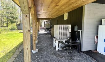 208 New Rd, Arundel, ME 04046