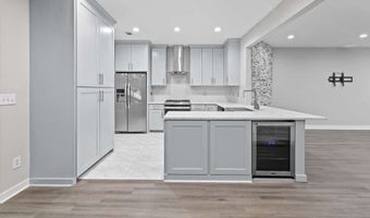 4645 VALAIS Ct 124, Alpharetta, GA 30022