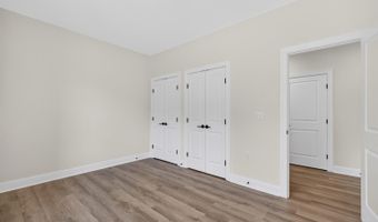 9041 Stonewall Rd, Appomattox, VA 24522