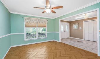 27 Southview Ter S, Middletown, NJ 07748