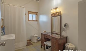 33 Cumberland Rd, Clark, WY 82435