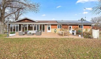 519 SE 13th, Dyersville, IA 52040