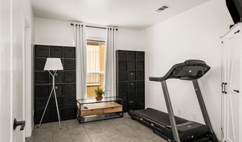 8610 E Silver Rdg, Anaheim, CA 92808
